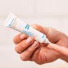 Gel-Crema-para-Contorno-de-Ojos-Ureadin-Isdin-Tubo-15-ml-3-30336900