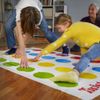 Juego-de-Mesa-Hasbro-Gaming-Twister-7-27572