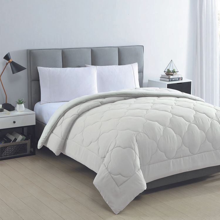 Plum-n-Krea-Blanco-Queen-Plaza-1-351686143