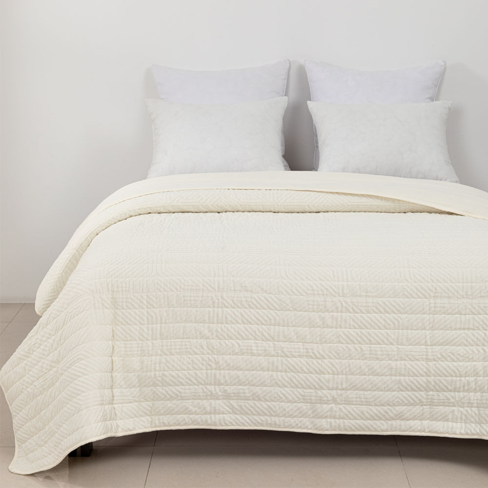 Cubrecama Krea Microfibra Queen Plaza Rombos Surtido