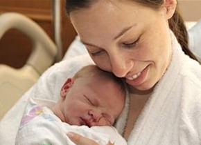 0004574 - Pañales Para Bebé Pampers Recién Nacido Talla RN Paquete